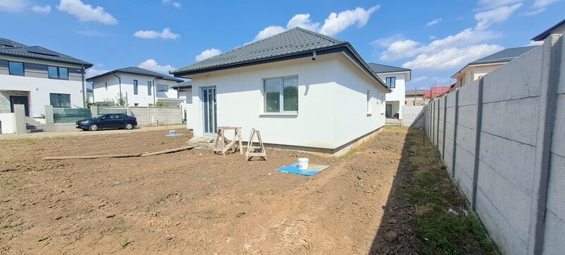 Dragomiresti Deal, casa 4 camere, teren 500 mp, utilitati, COMISION 0%